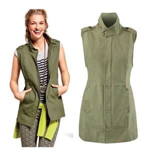 Cabi 5101 Explorer Utility Vest Zip Front Sleeveless Long Elastic Army Green Car
